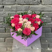 Цветочная композиция из Розы в коробке в Русской Гвоздевке