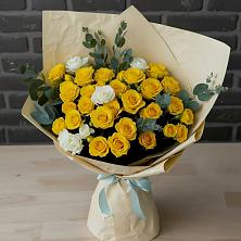 Букет цветов из:  Розы в Русской Гвоздевке