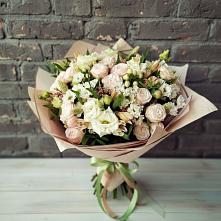 Букет цветов из:  Альстромерии, Розы и Хризантемы в Русской Гвоздевке