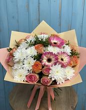 Букет цветов из:  Розы, Герберы и Хризантемы #REPLACE_PRED# Русской Гвоздевке