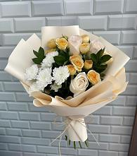 Букет цветов из:  Розы и Хризантемы в Русской Гвоздевке