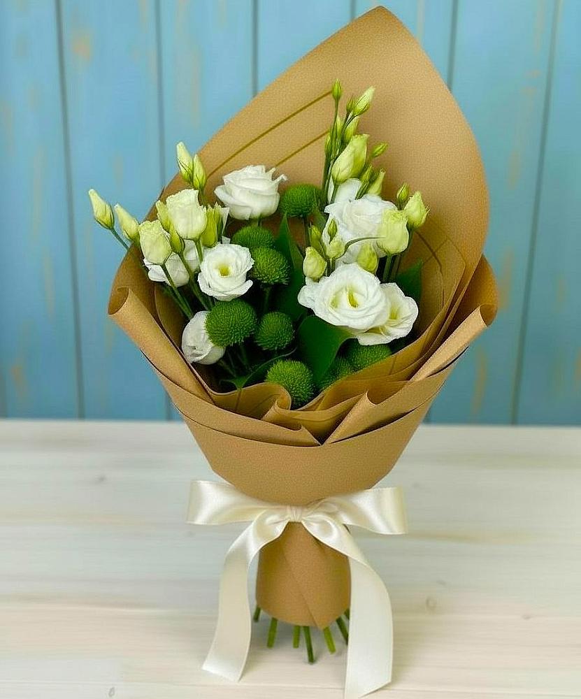 Букет цветов из: Хризантемы и Лизиантусы в Русской Гвоздевке