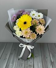 Букет цветов из:  Розы, Герберы и Хризантемы в Русской Гвоздевке