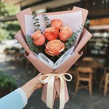 Букет цветов из:  Розы #REPLACE_PRED# Русской Гвоздевке