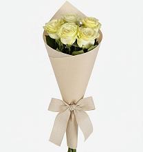 Букет цветов из:  Розы в Русской Гвоздевке