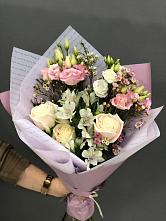 Букет цветов из:  Альстромерии, Розы и Лизиантусы #REPLACE_PRED# Русской Гвоздевке