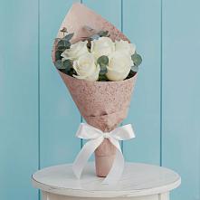 Букет цветов из:  Розы в Русской Гвоздевке