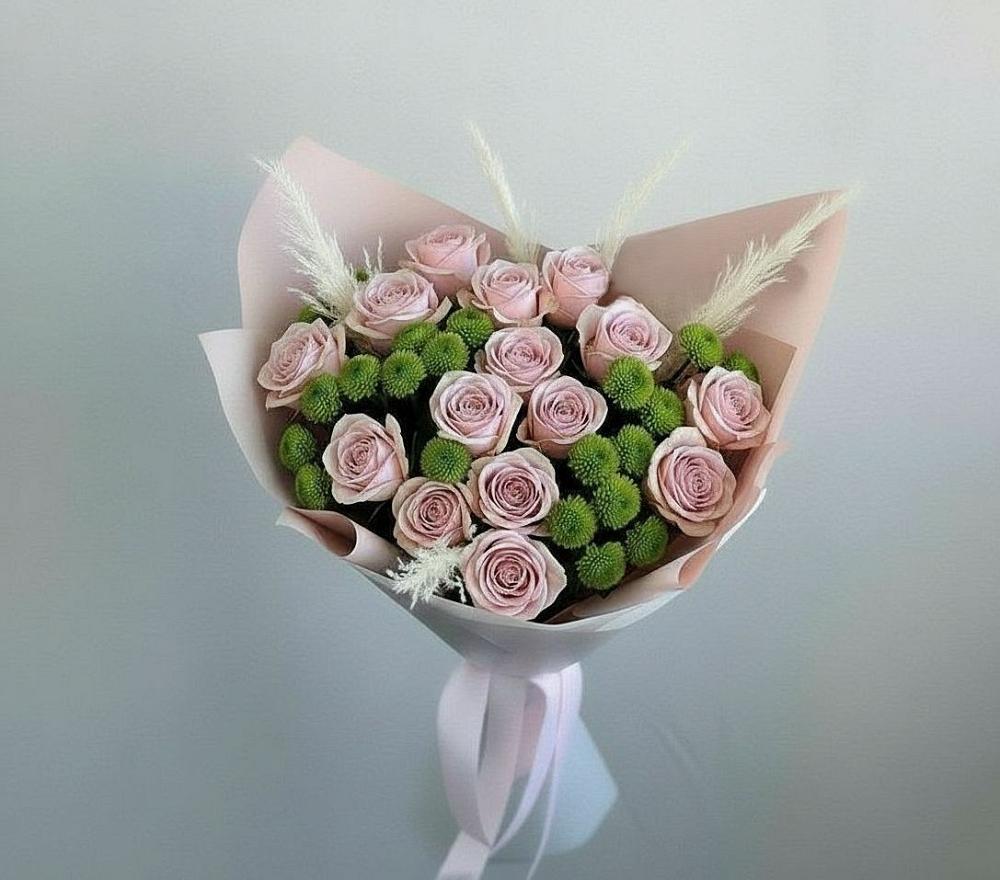 Букет цветов из: Розы и Хризантемы в Русской Гвоздевке