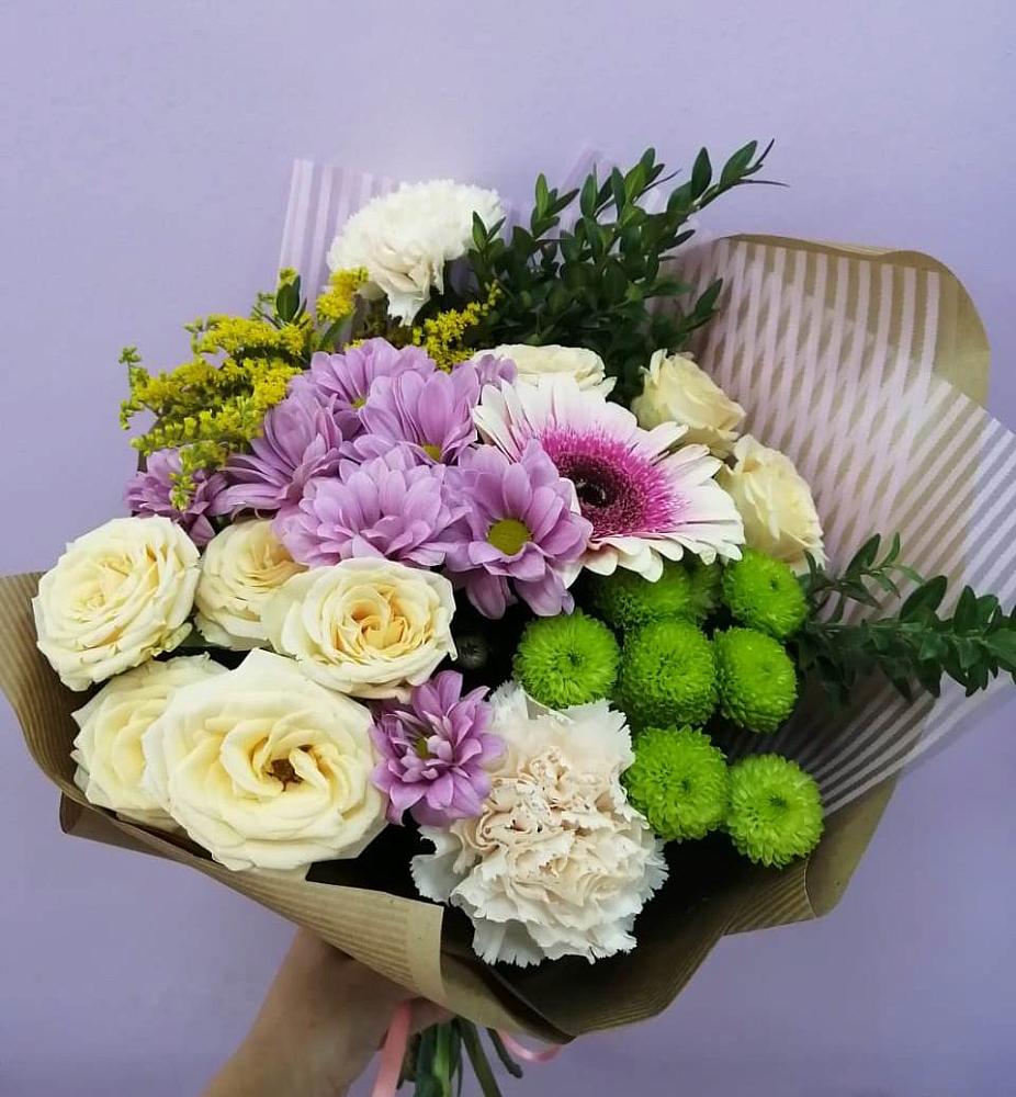 Букет цветов из: Хризантемы, Розы, Гвоздики и Герберы в Русской Гвоздевке