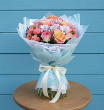 Букет цветов из:  Хризантемы и Розы в Русской Гвоздевке