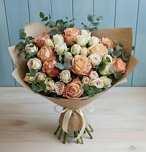 Букет цветов из:  Альстромерии и Розы #REPLACE_PRED# Русской Гвоздевке